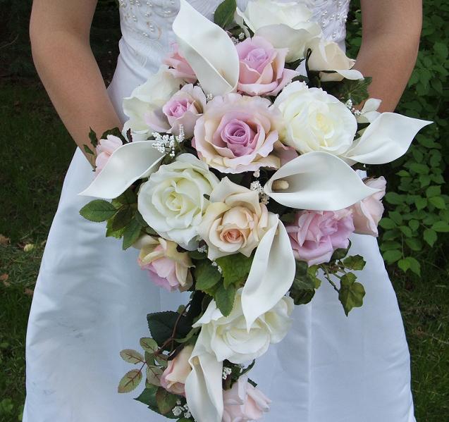 Bouquet Bridal Calla Lily and Roses