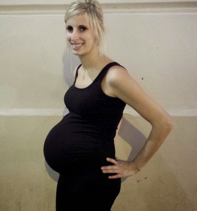 29 weeks, 29 weeks Pregnant, big bump, third baby