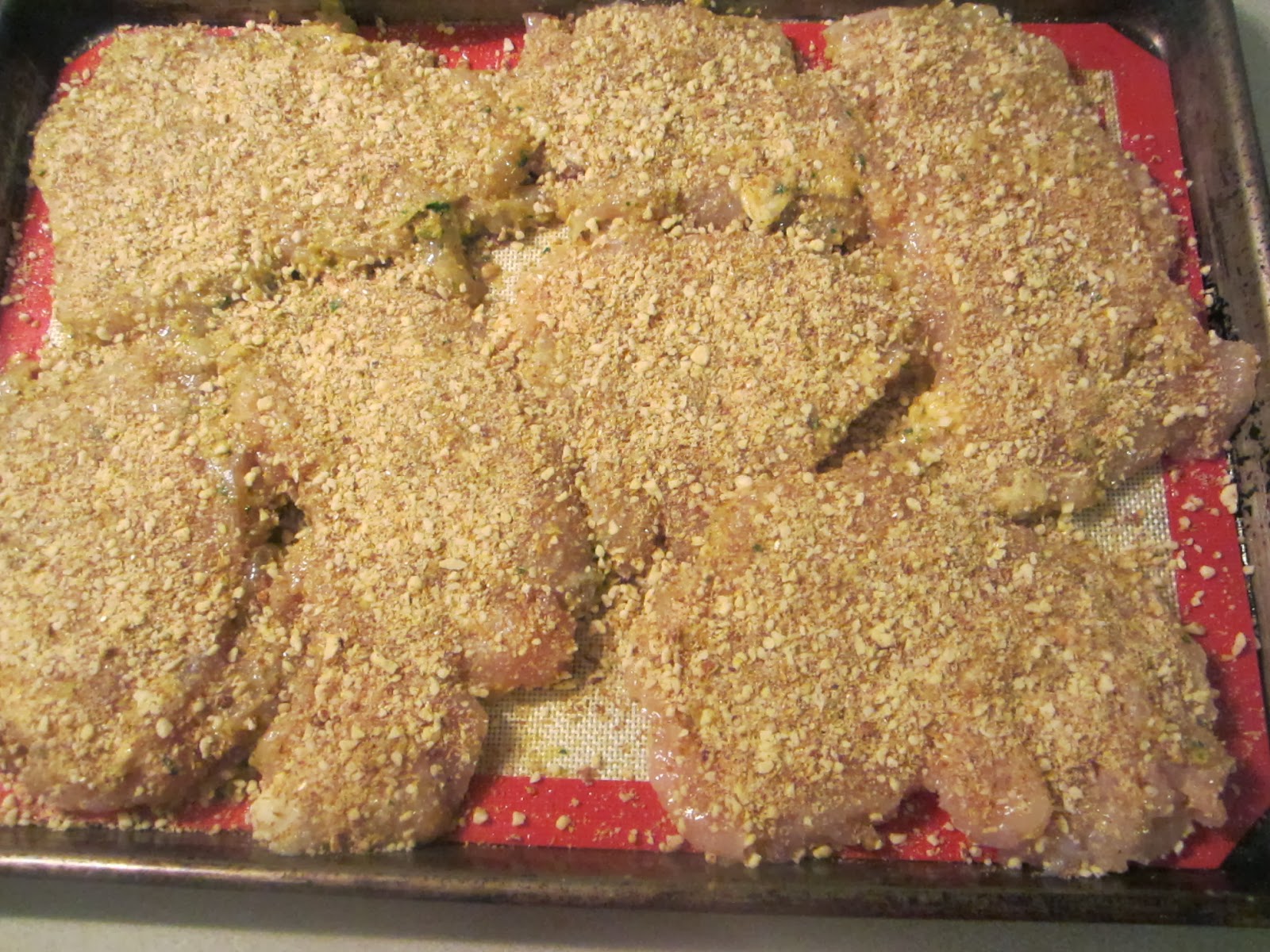 Effortnesslessly: Almond and Flax Crusted Chicken Breast
