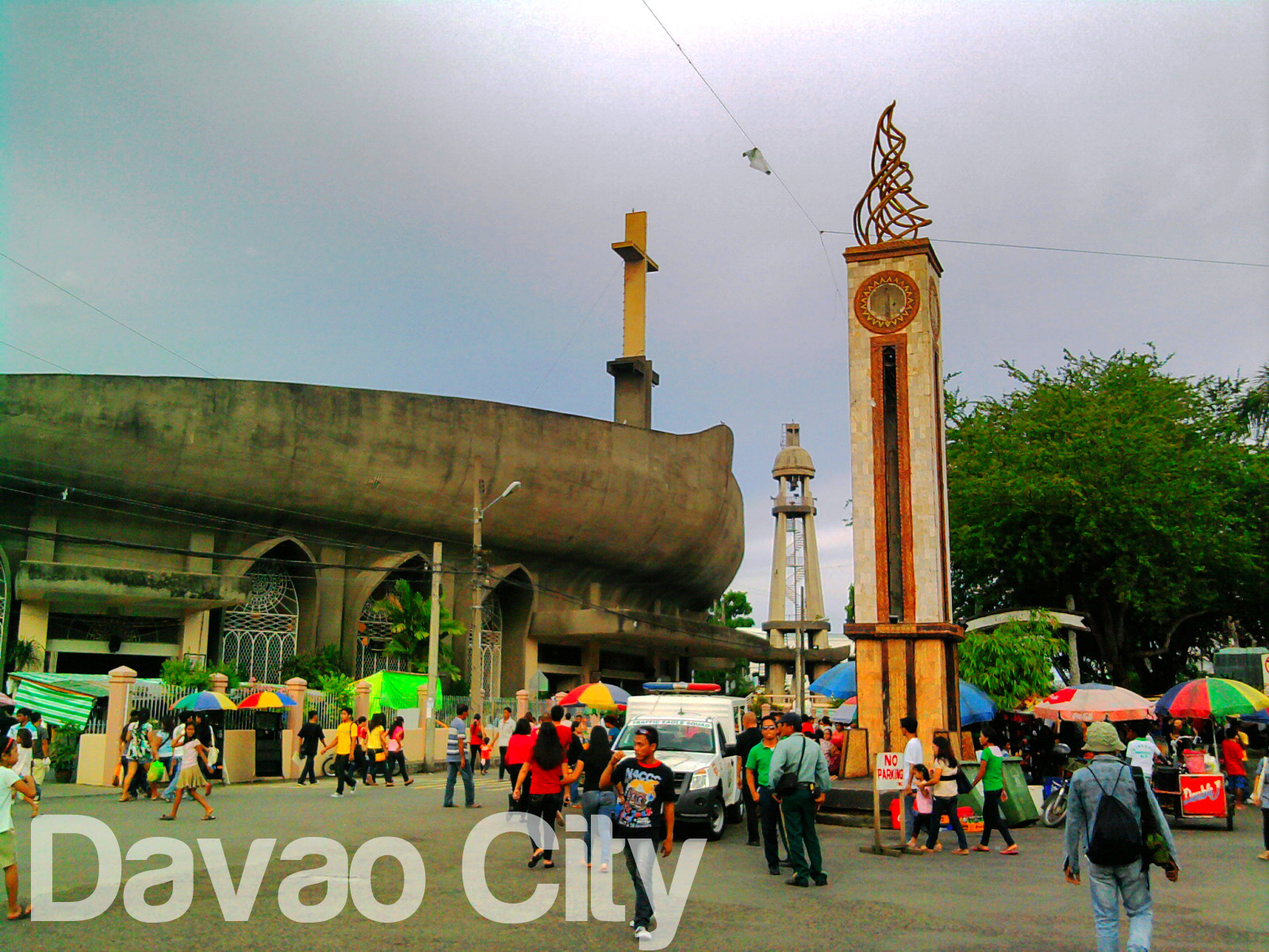 AROUND SAN PEDRO CATHEDRAL IN DAVAO