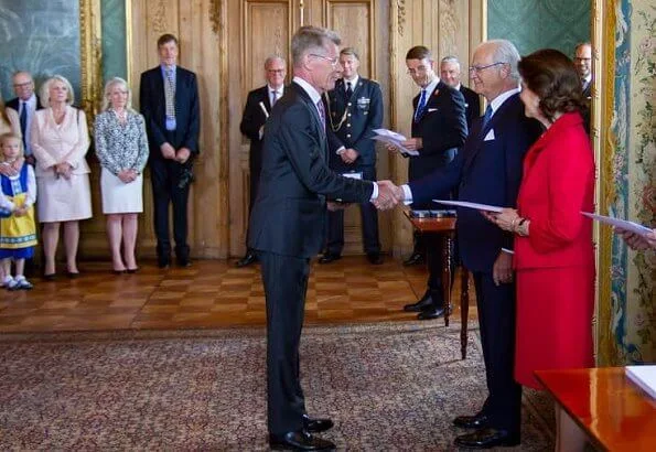 King Carl Gustaf handed out HM The King's Medals during a ceremony held at the Royal Palace