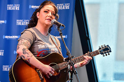 Ashley Mcbryde Picture