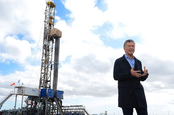 Escándalo: El Gobierno exporta gas a mitad del precio que paga un consumidor argentino Escándalo: El Gobierno exporta gas a mitad del precio que paga un consumidor argentino