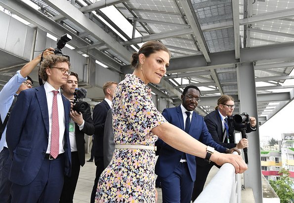 Crown-Princess-Victoria-in-H-and-M-Conscious-Exclusive-2.jpg