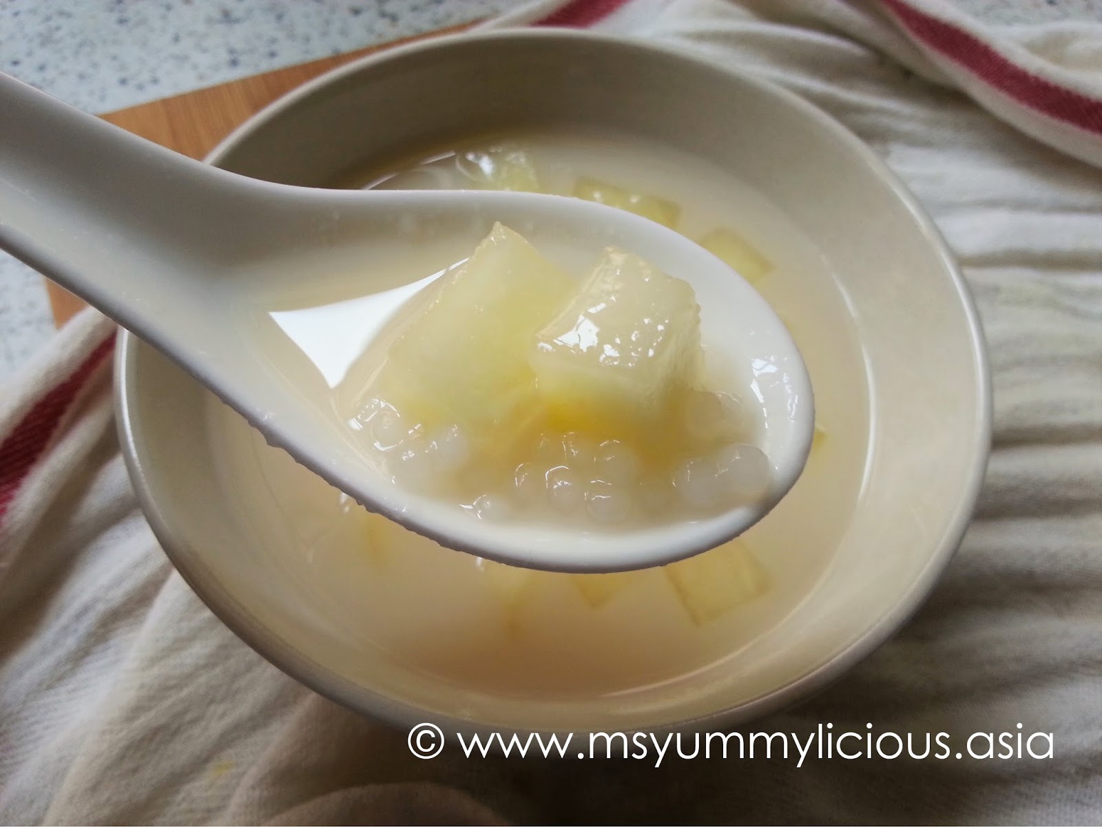 Honeydew Sai Mai Lo (Honeydew Sago Dessert) Yummylicious + Babylicious