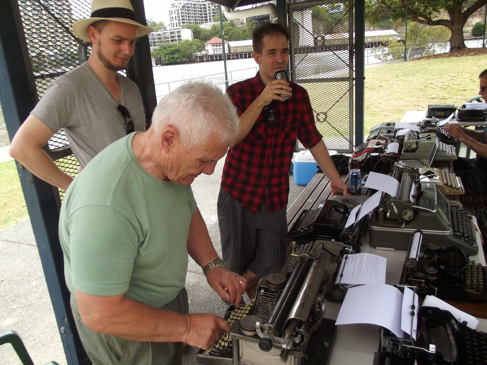 oz.Typewriter Brisbane TypeIn (Updated)