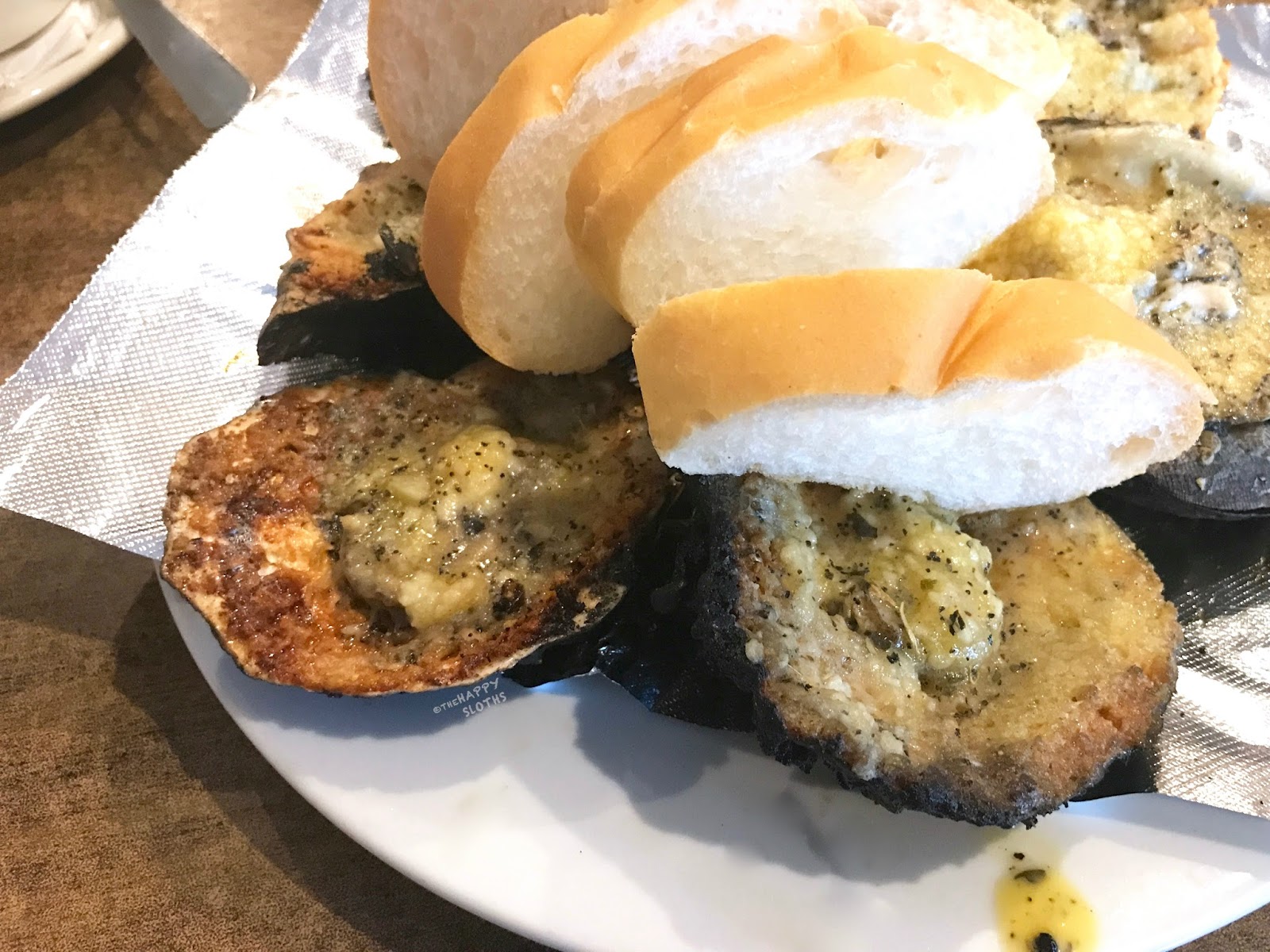 What to Eat in New Orleans: Katie's | Jay's Chargrilled Oysters