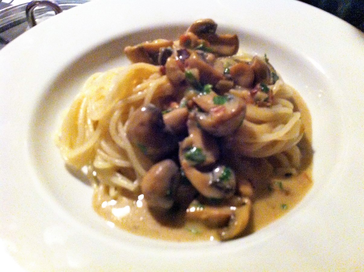Spaghetti mit Champignon-Sahnesoße – glatzkoch.de