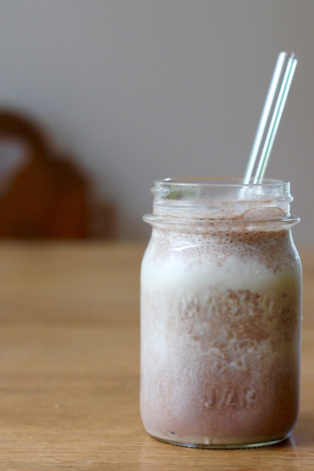 ben and birdy Healthy ChocolateMint Milkshake (and a giveaway!)