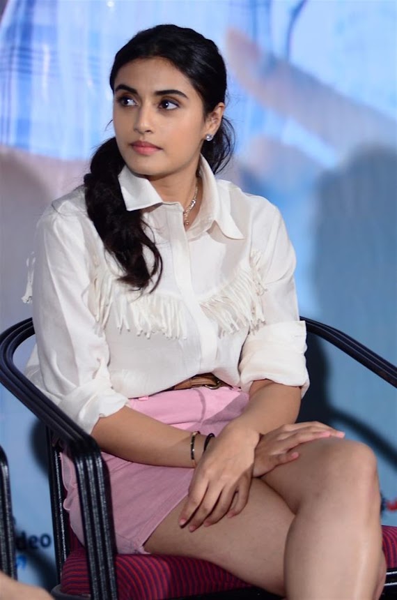 Divyansha Kaushik at Majili Success Meet