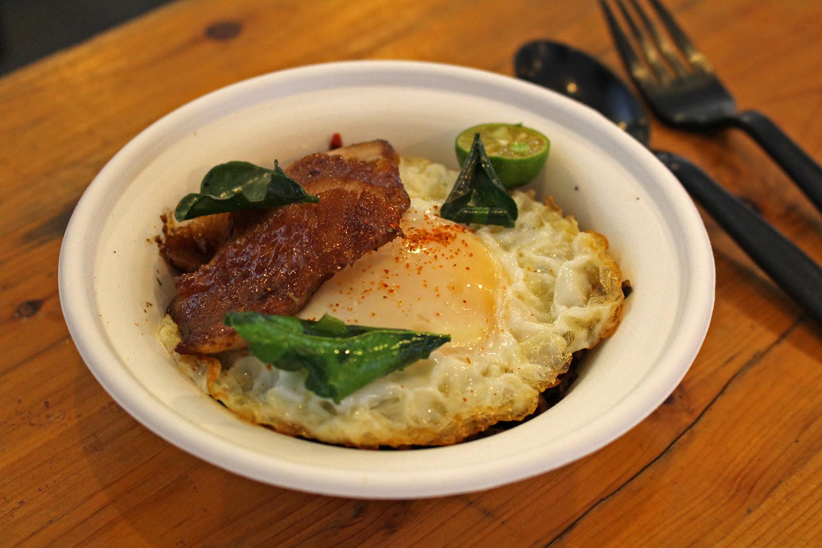 Singapore Takeout Chilli Crab Ice Cream to Laksa Espuma theMOOSE makan travel 画画 * a