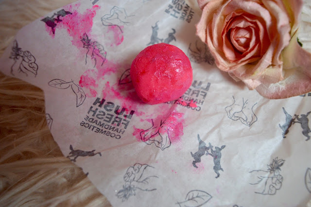 Lush Razzle Dazzle bath oil Review