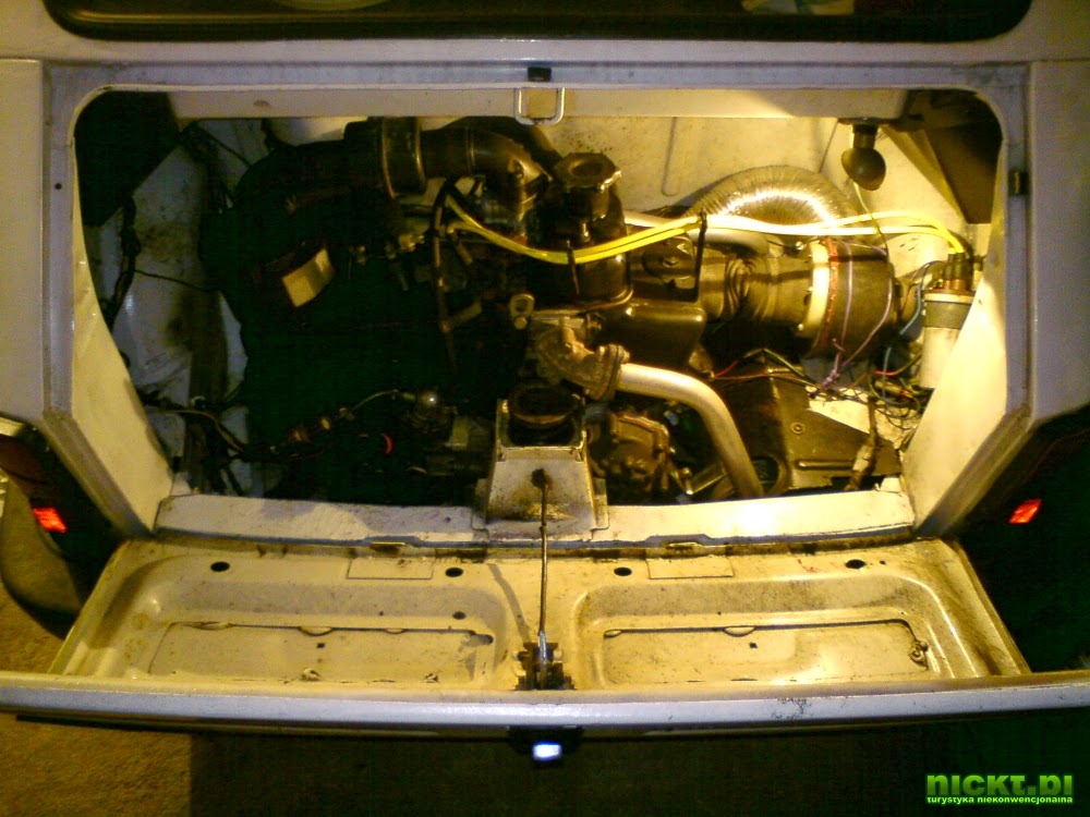 Fiat 126p podróże legendą polskiej motoryzacji Montaż