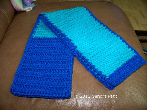 The Crochet Cabana Blog: Simple DC Scarf