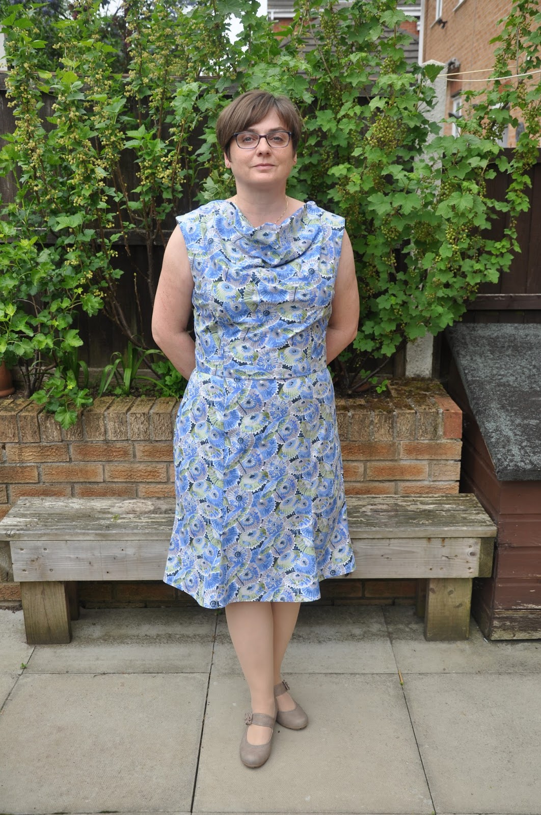 Claire's Sewcial Sewing: Cowl Neck Dress