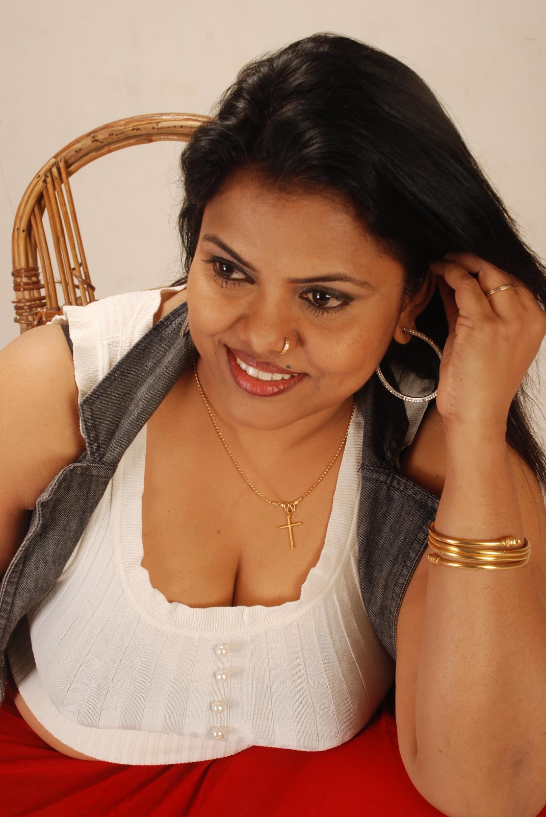 All Pictures Gallery U Malayalam Actress And Producer 60685 Hot Sex Picture image