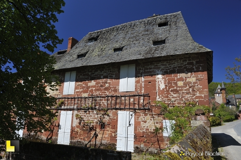 maison traditionnelle collonges la rouge photo pascal blachier