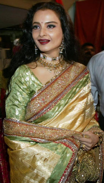 Stunning Rekha in a Gorgeous saree