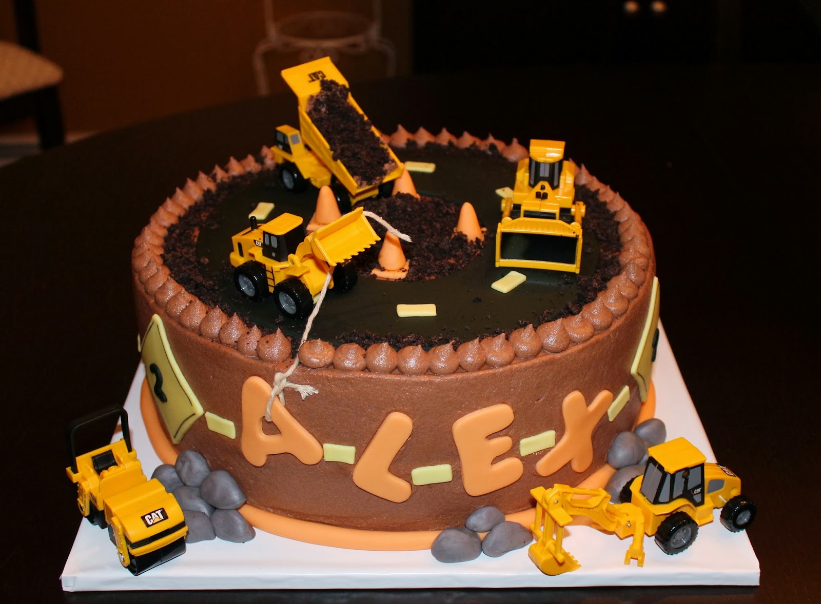 Creative Cakes by Lynn Construction Cake