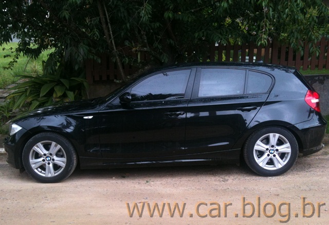 BMW 120iA 2010 - lateral