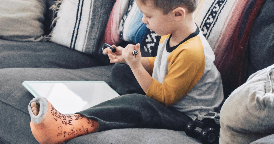 Surviving A Toddler In A Full Leg Cast A Hopeful Hood