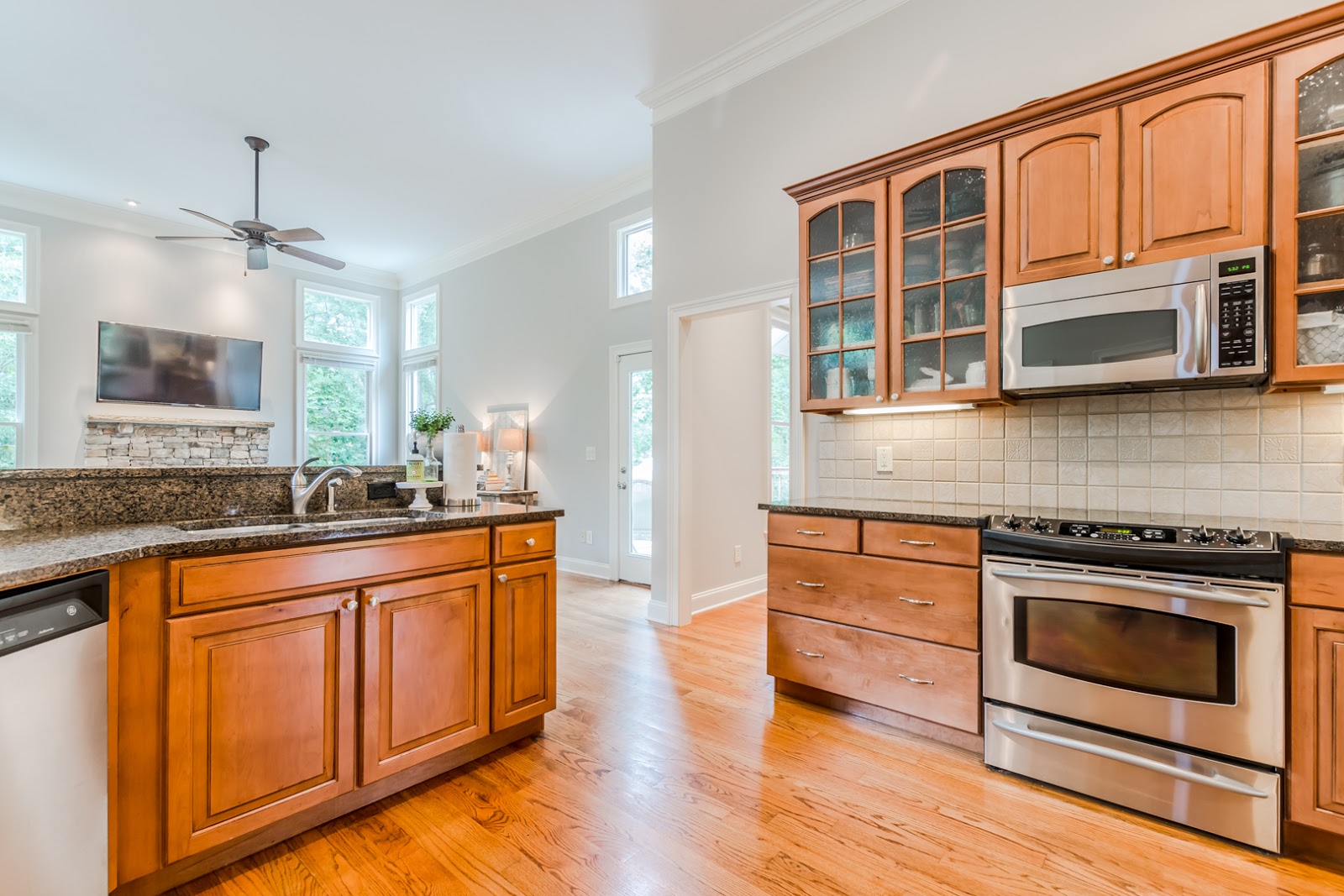 Lake Sidney Lanier Homes Blog Just Sold! Like New Lake Lanier Waterfront Craftsman Home In