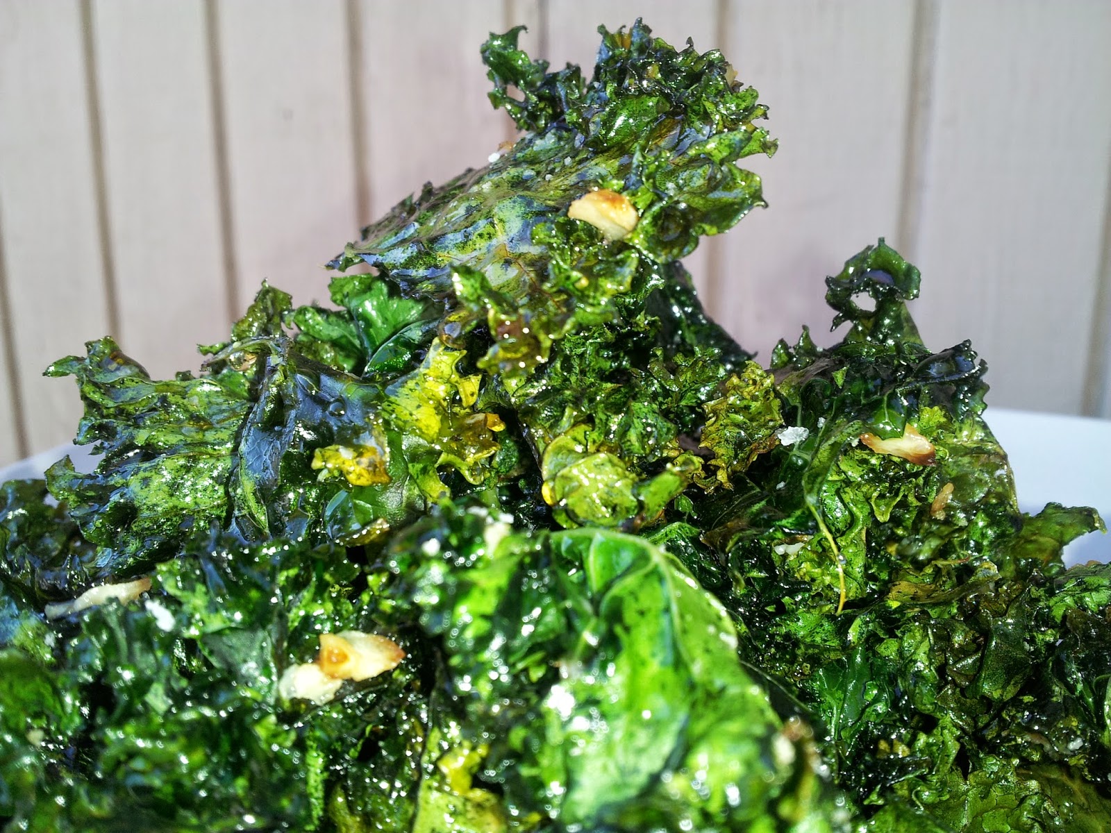 A Better Body Easy Paleo Snacks Oven Dried Crispy Kale Chips