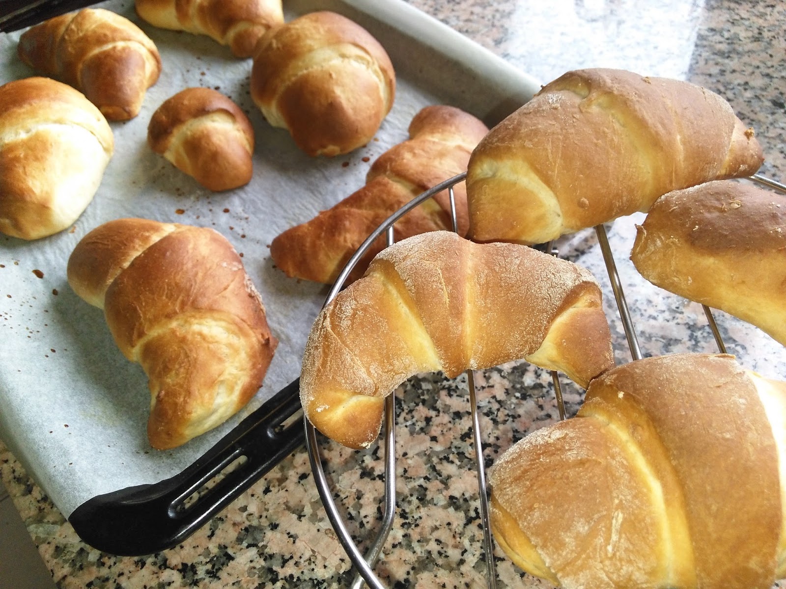El Rincón de Casa El Caminero (MerásAsturias) MEDIALUNAS BRIOCHE