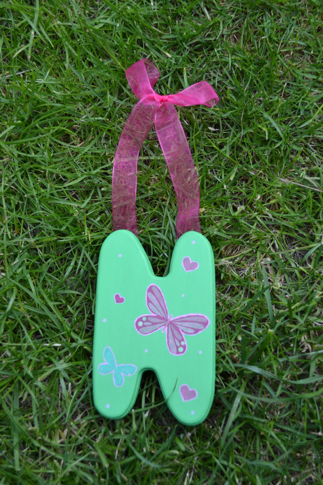 This, That and The Other Crafts Green wall letters / Letras de pared