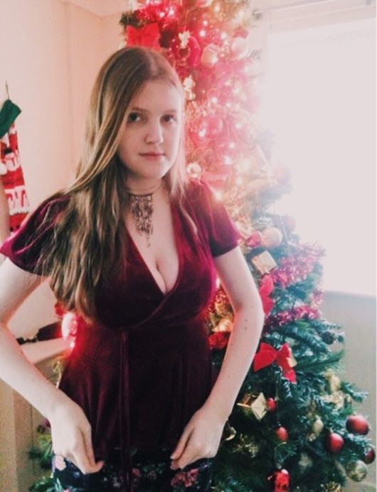 Blogmas #5 Red velvet peplum top - The 5 best velvet tops this Christmas? - Katia Byrne | British Style Blogger