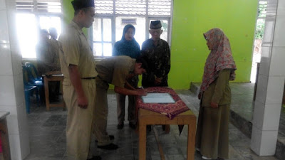 Pemdes Desa Polowangi, Melaksanakan Pelantikan Dua Perangkat Desa yang meliputi Kaur Keuangan dan Kaur Umum dan Perencanaan.