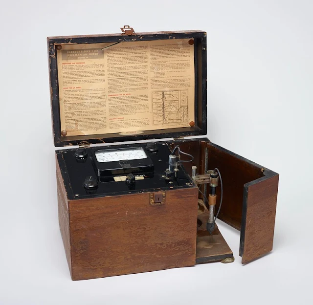 original beckman ph meter