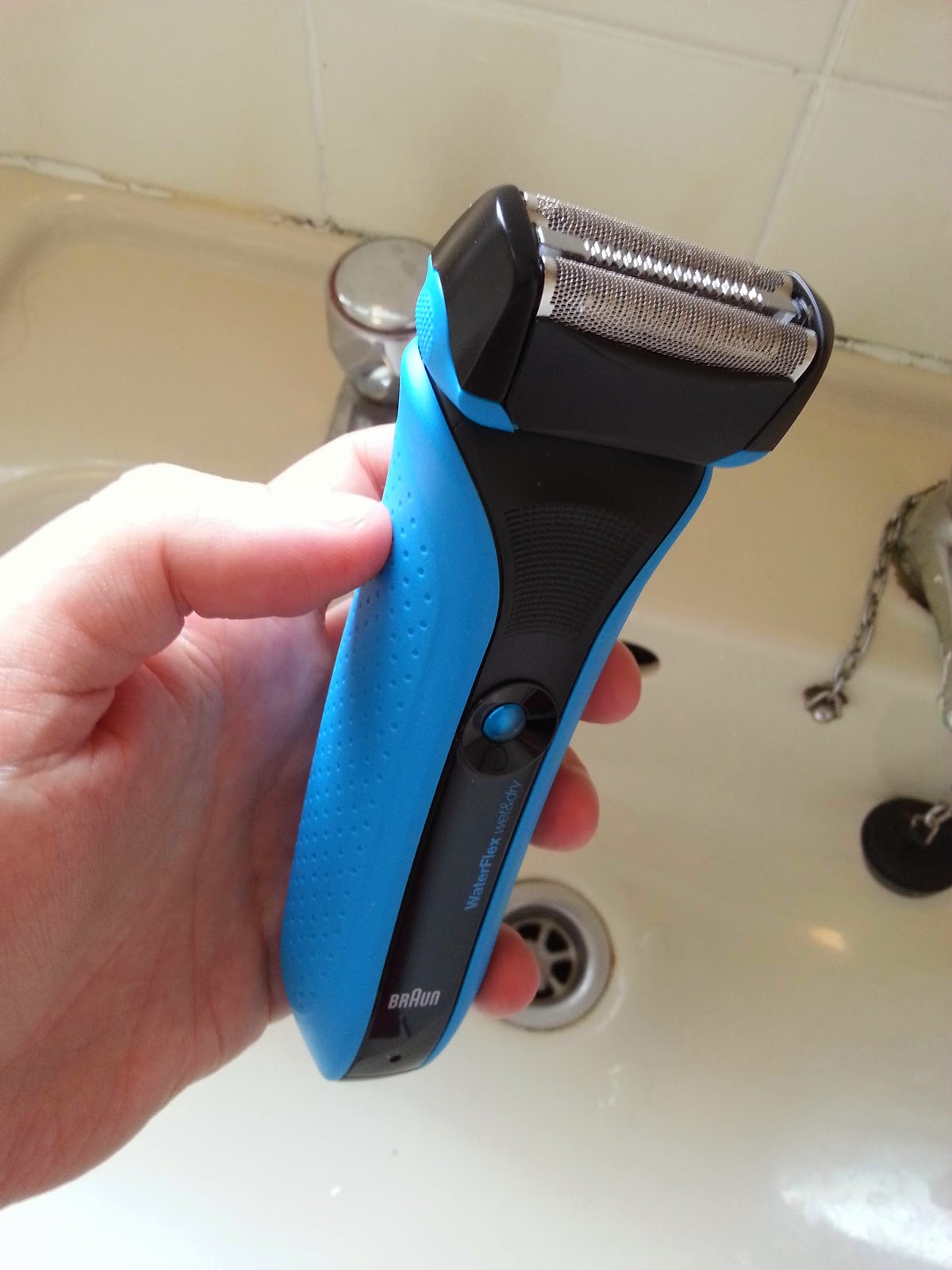 REVIEW Braun WaterFlex Shaver The Test Pit