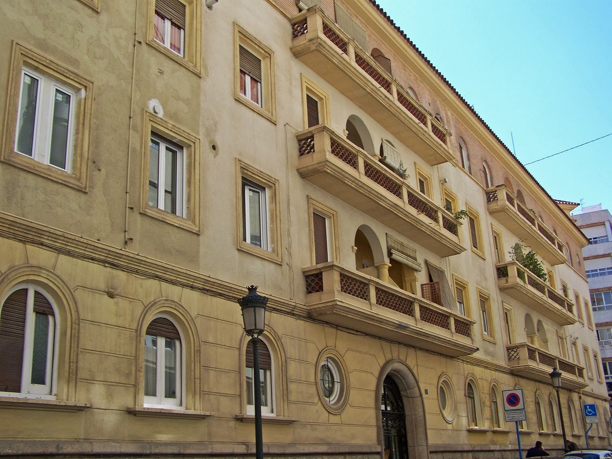 Alacantí de profit: COMO NUEVA 38: LA MANZANA DE LOS MILITARES