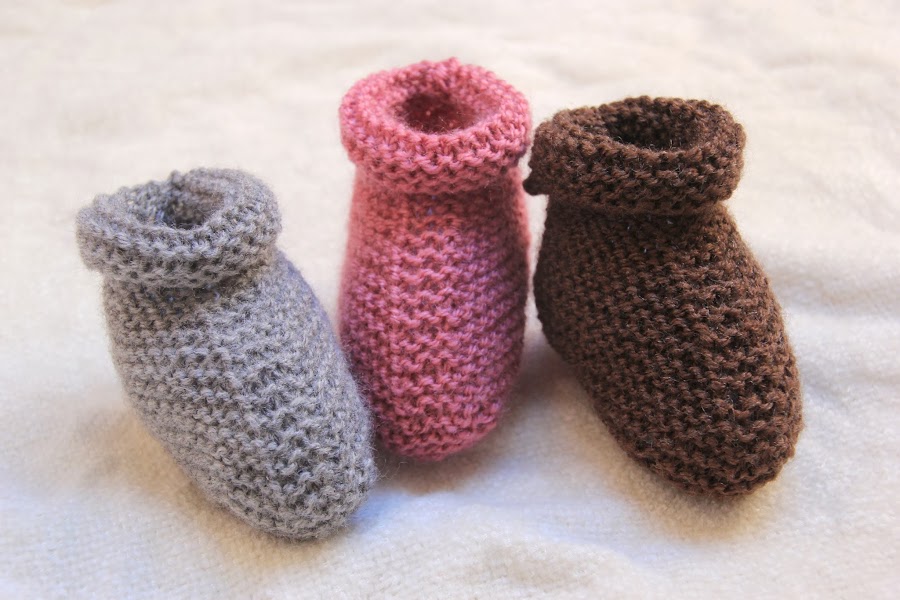 DIY Cómo hacer patucos con dos agujas (patrón patuco incluido).