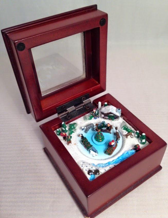 Box christmas scene mr wooden animated wood skaters rotating st0rmy World: September 2014