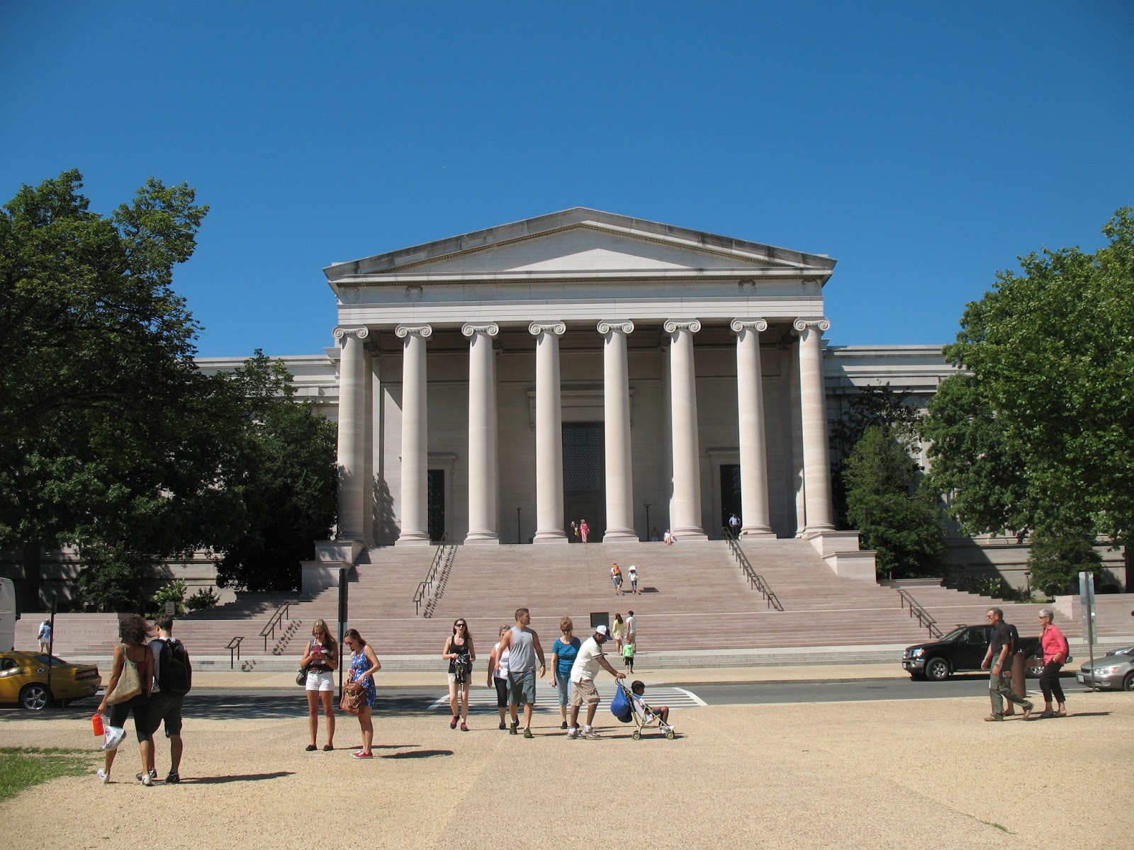 The InBetween National Gallery of Art, Washington D.C.