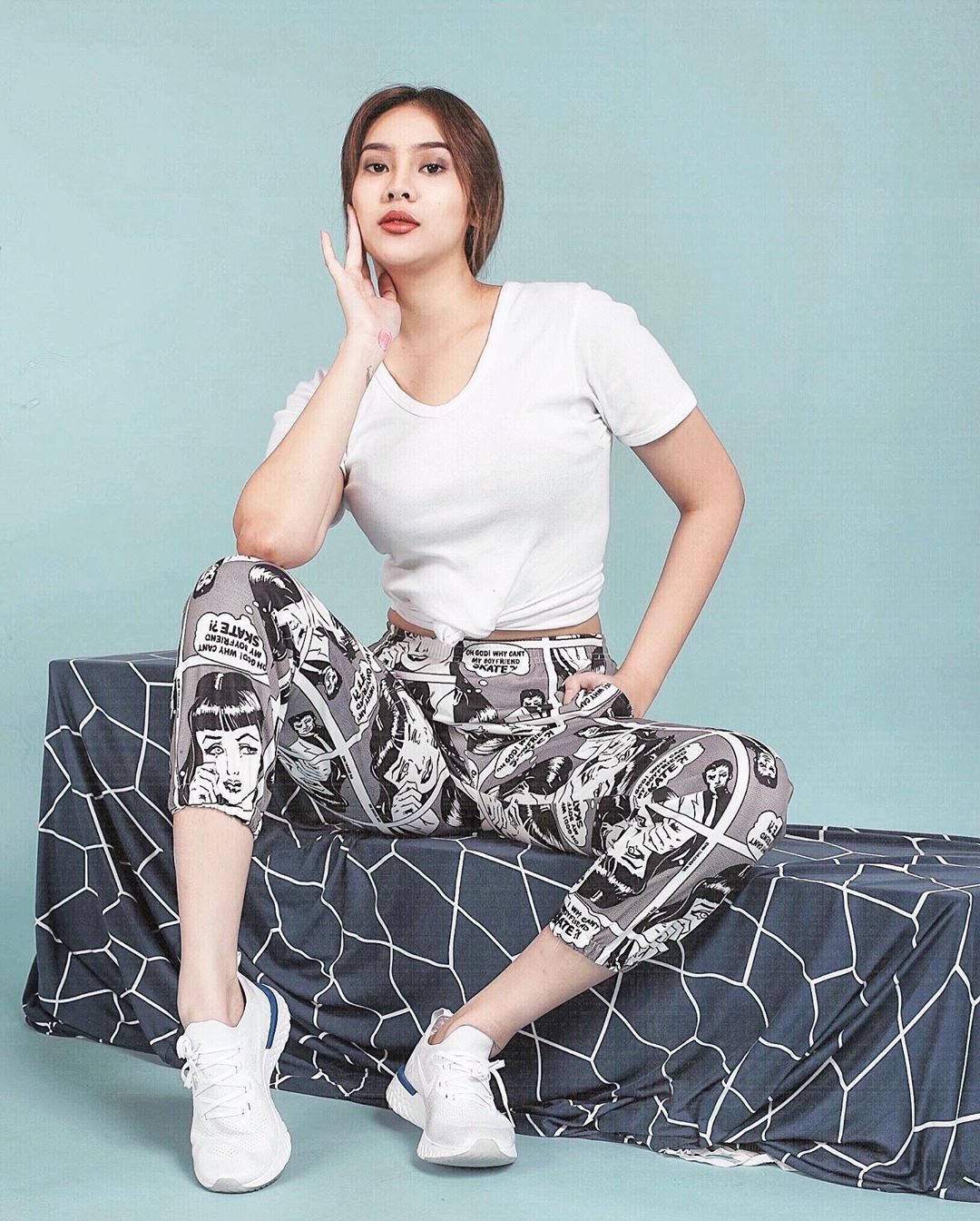 Profil Anya Geraldine Agama - Viral Update