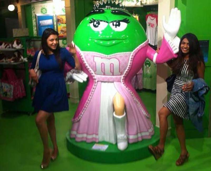 Kajal Aggarwal personal photos, Kajal Aggarwal sexy legs, Kajal Aggarwal in high heels