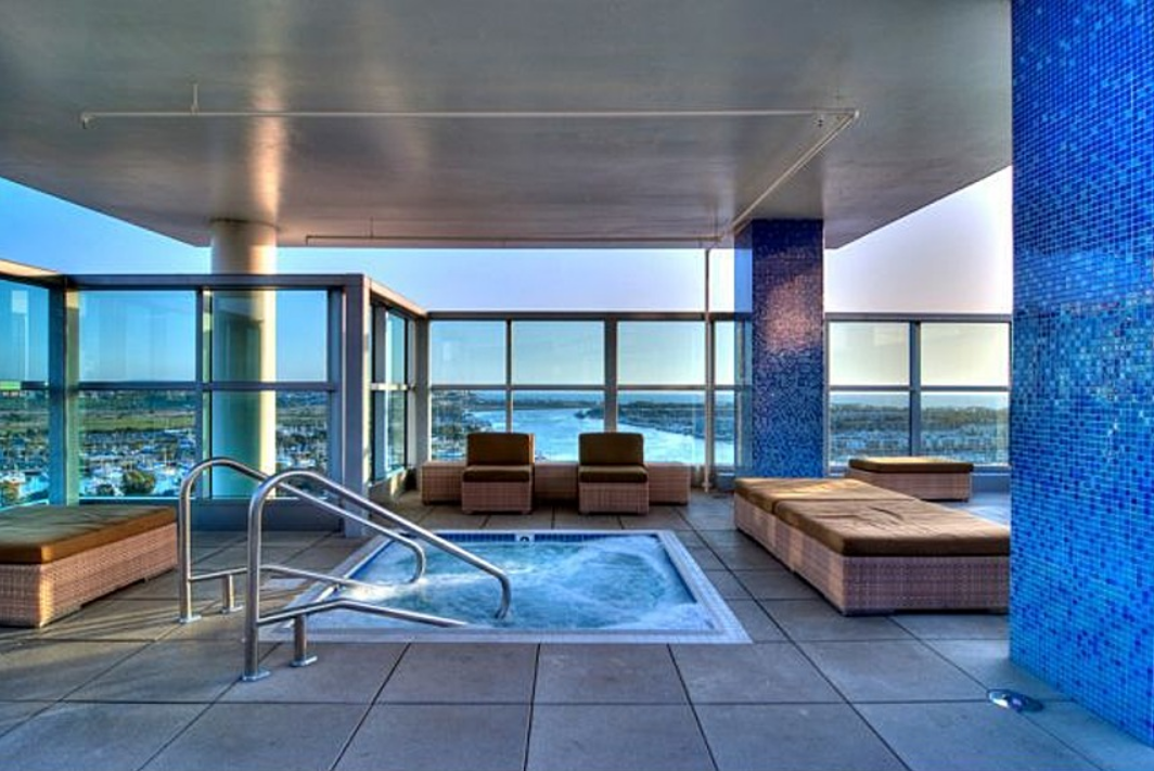 Los Angeles Real Estate Update Marina del Rey Full Service Luxury