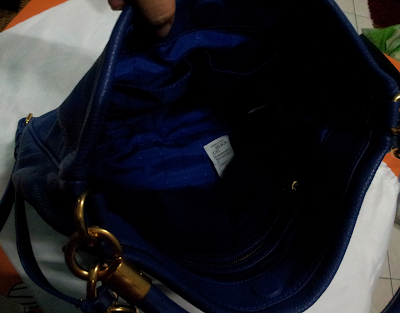 PrettyTreasure2u: Marc by Marc Jacobs Too Hot to Handle Hobo in Blue