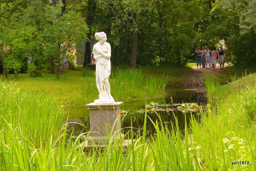 Скульптура Павловского парка