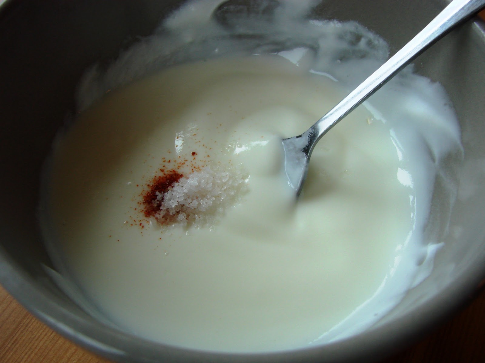 Halal Mama Spinach with Yogurt Salad