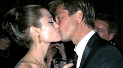Angelina Jolie Kissing Images