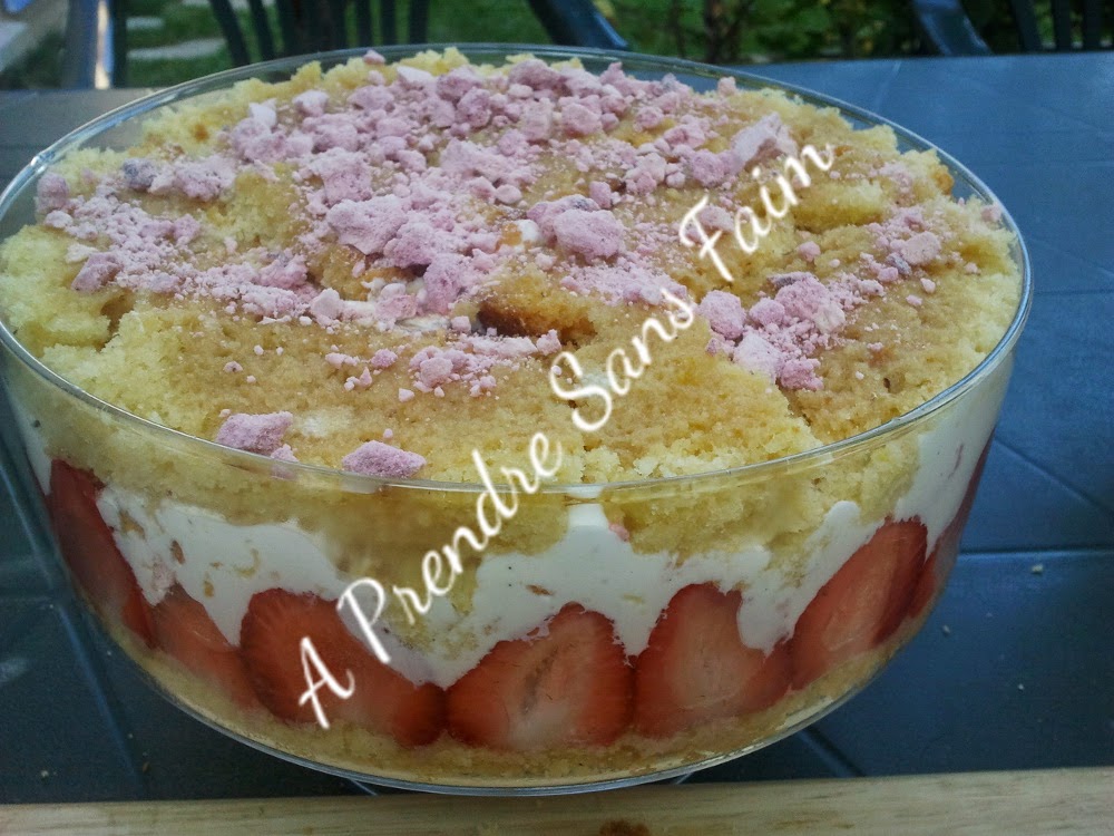 Trifle aux fraises et Baileys (pas à pas en photos)