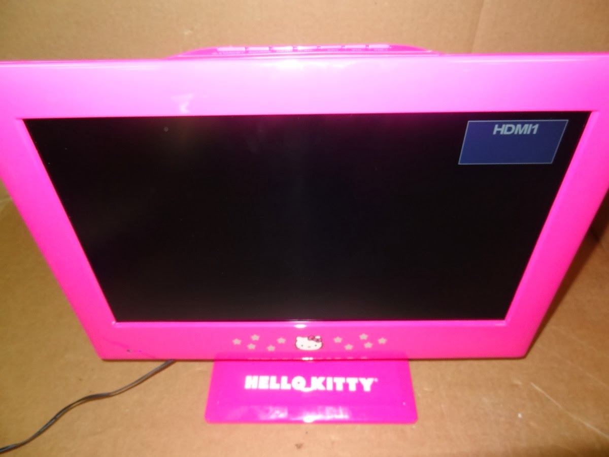 clara kitty shop (hello kitty stuff) LED TV hello kitty atau PC