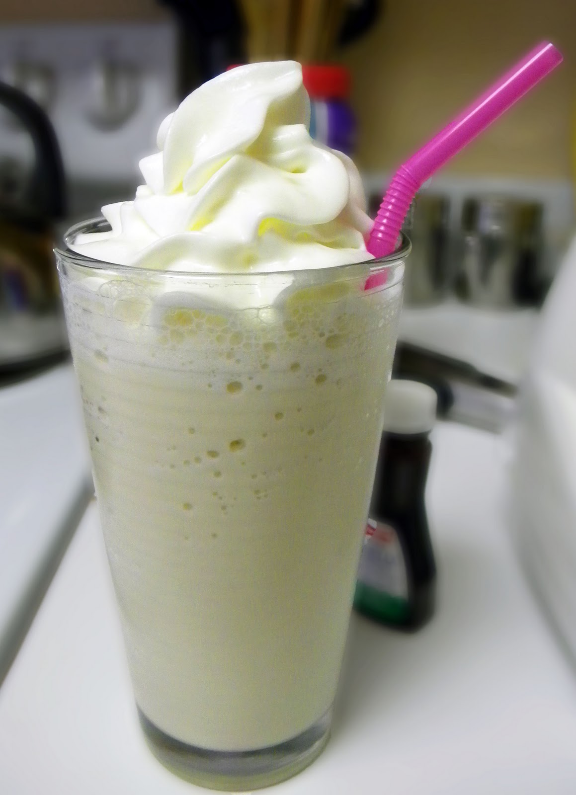 VANILLA MILKSHAKE ~ Recipes from Grandma`s kitchen