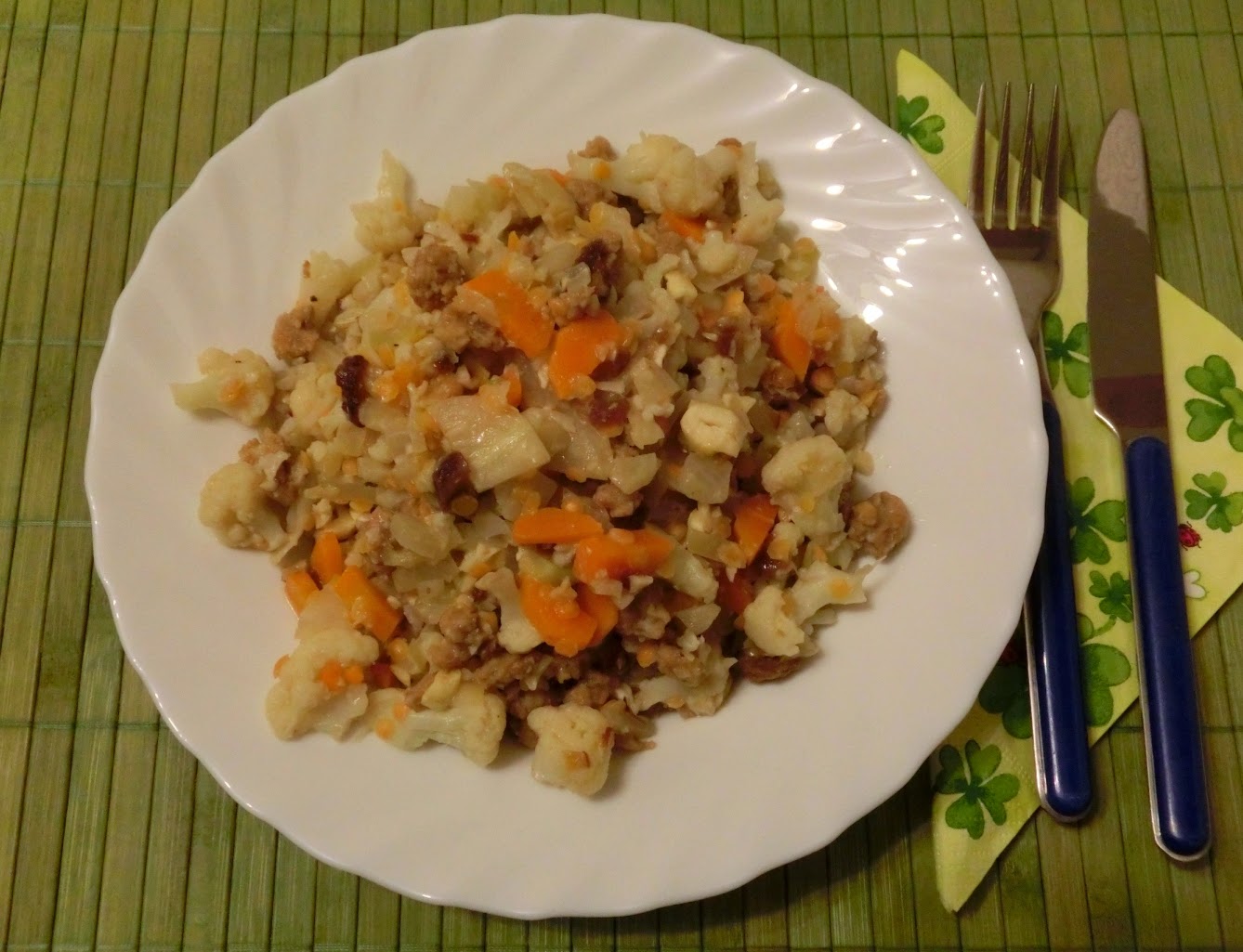 Soja Geschnetzeltes Mit Reis Und Blumenkohl — Rezepte Suchen