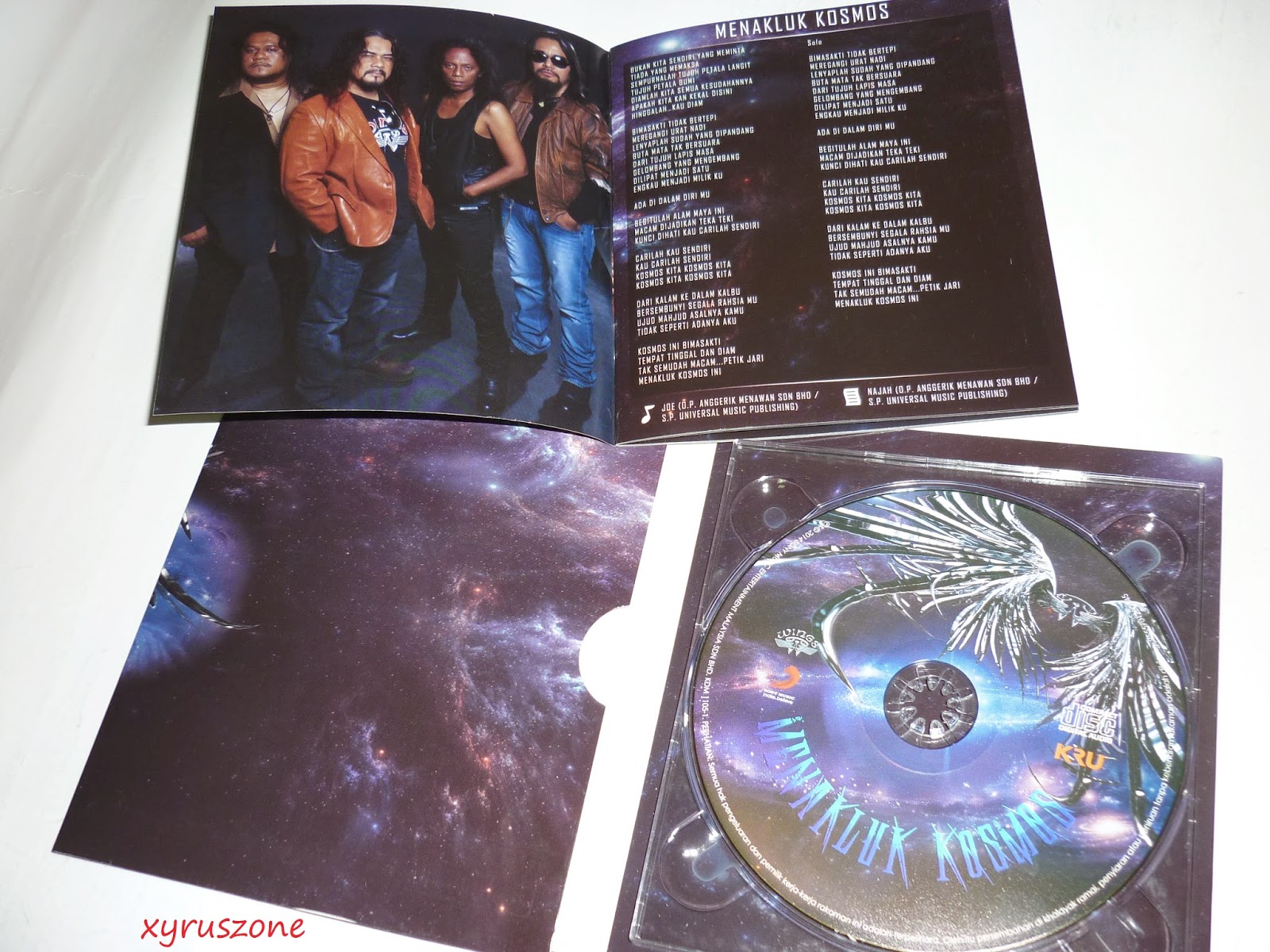 Xyrus Zone Wings Menakluk Kosmos (2014)