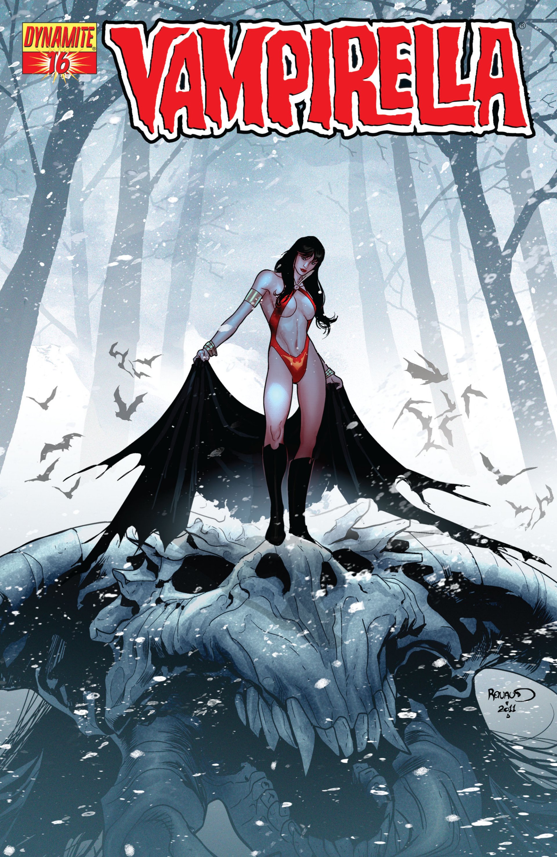 Read online Vampirella (2010) comic -  Issue #16 - 1